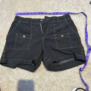 gap cargo shorts